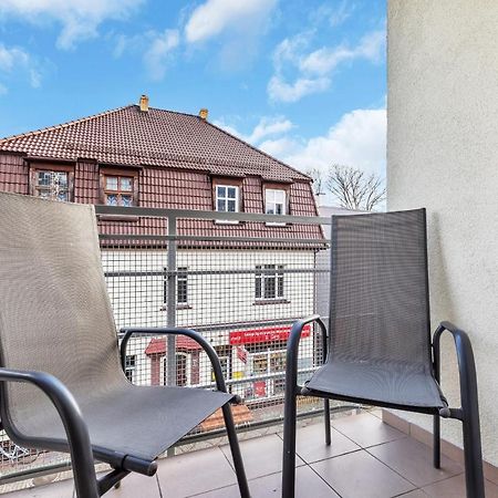 Apartament Na Deptaku Z Parkingiem I Klimatyzacja By Renters Apartment Miedzyzdroje Ngoại thất bức ảnh